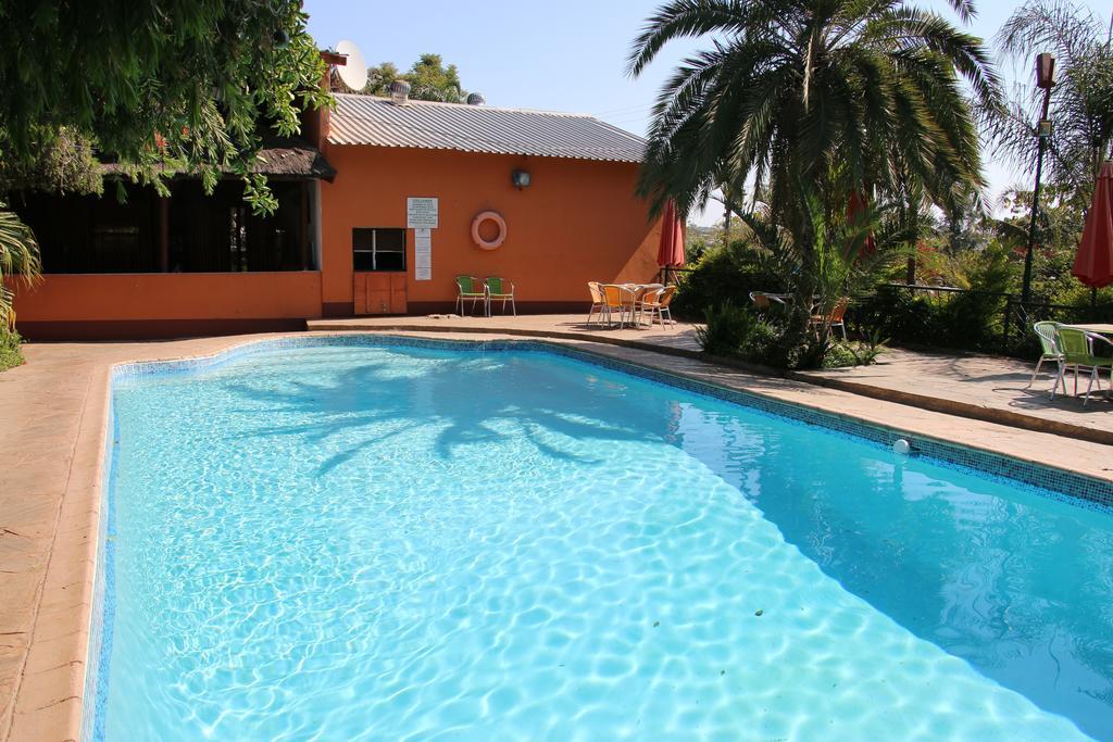 Palmwood Lodge Lusaka Buitenkant foto