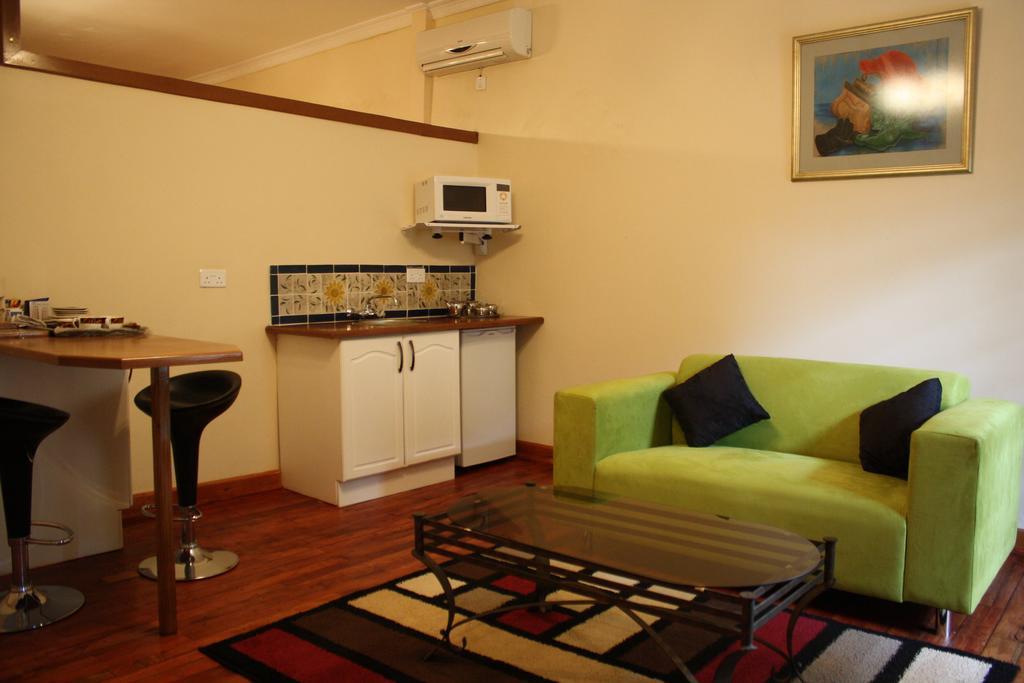 Palmwood Lodge Lusaka Kamer foto