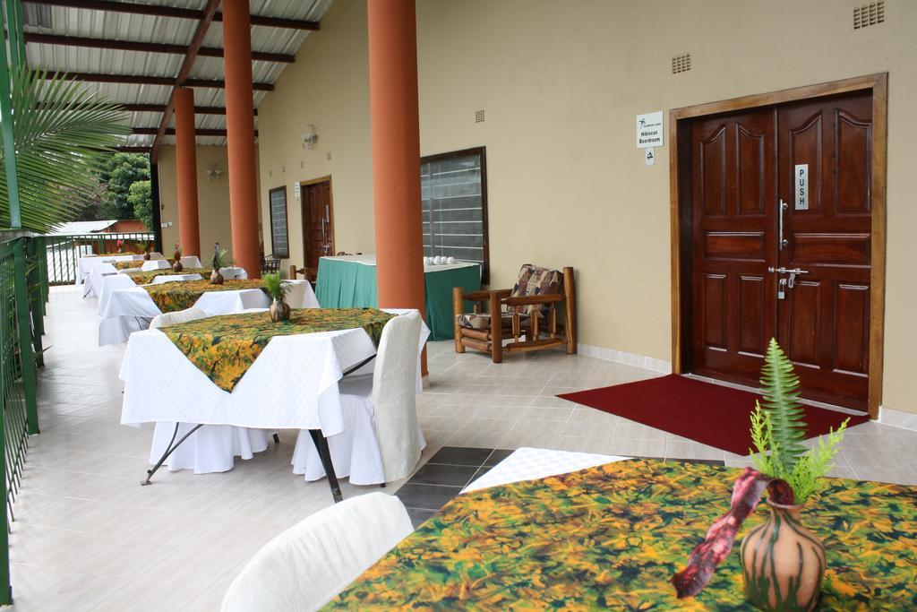 Palmwood Lodge Lusaka Buitenkant foto