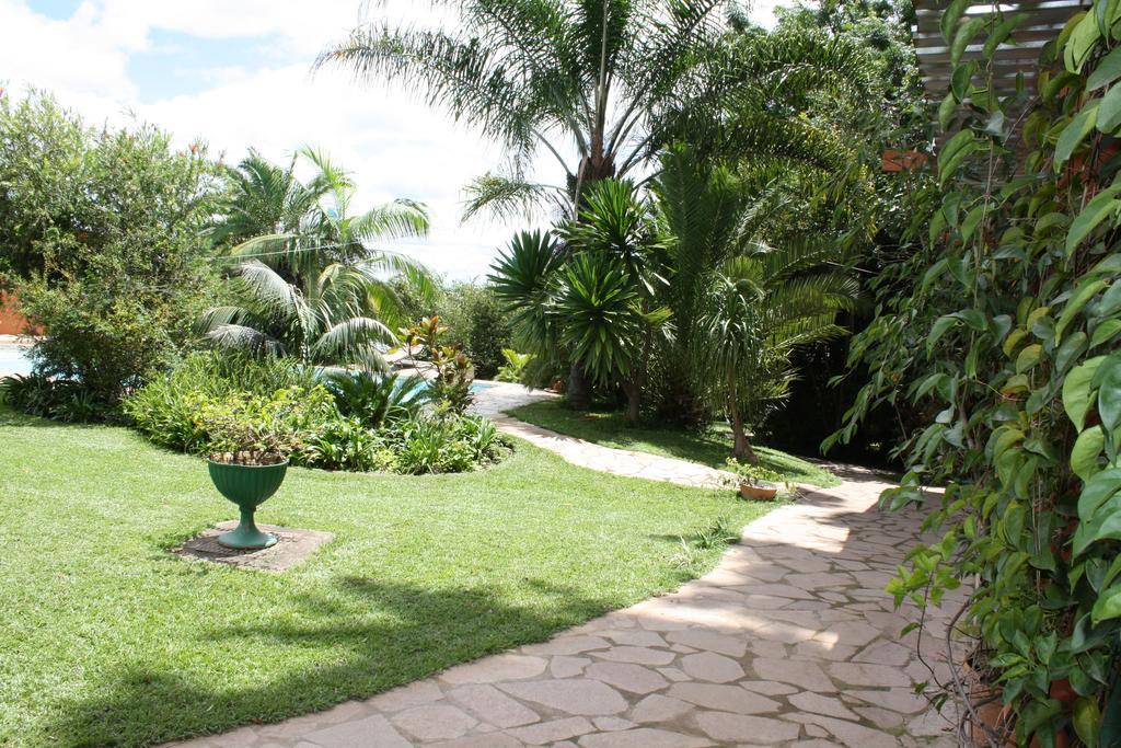 Palmwood Lodge Lusaka Buitenkant foto