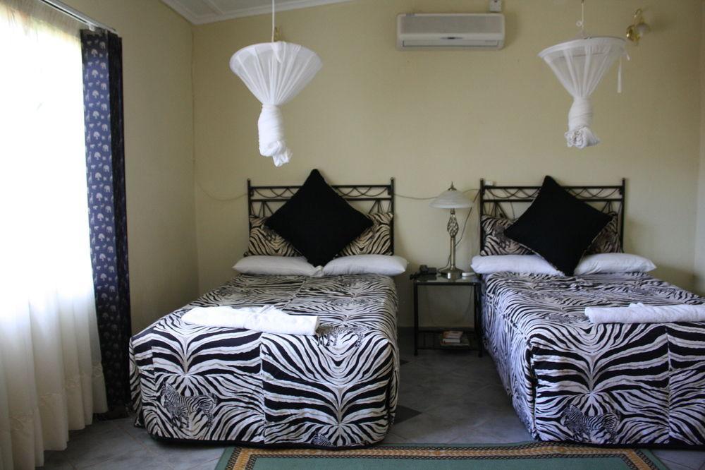 Palmwood Lodge Lusaka Buitenkant foto