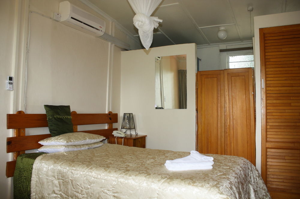 Palmwood Lodge Lusaka Buitenkant foto