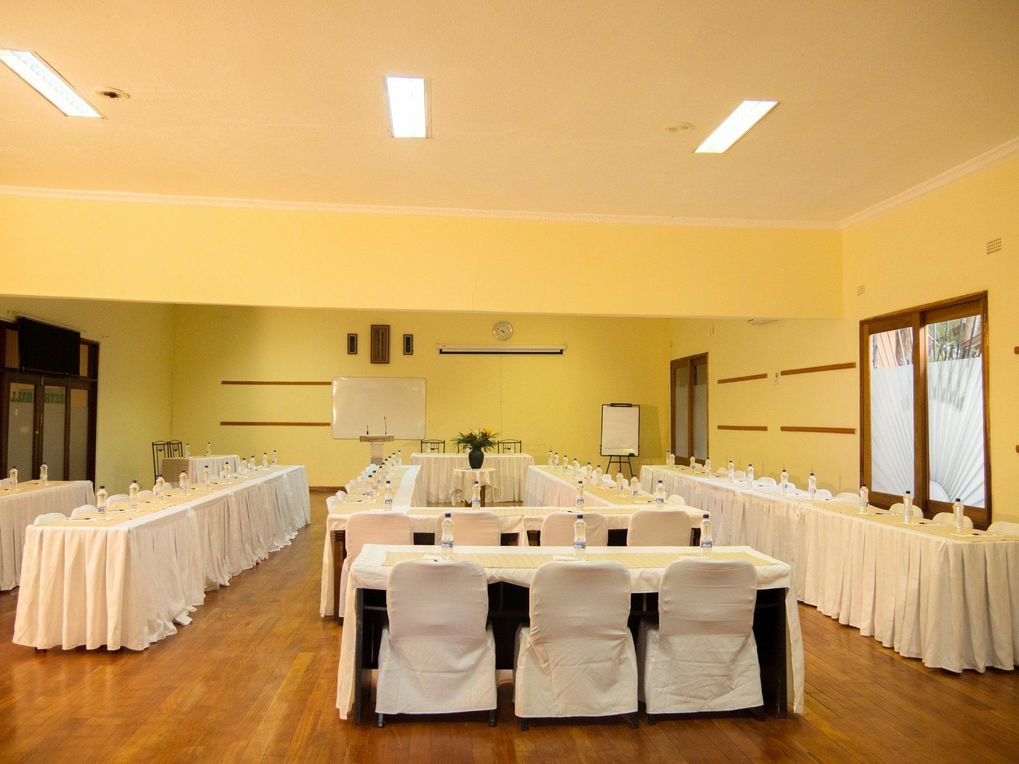 Palmwood Lodge Lusaka Buitenkant foto