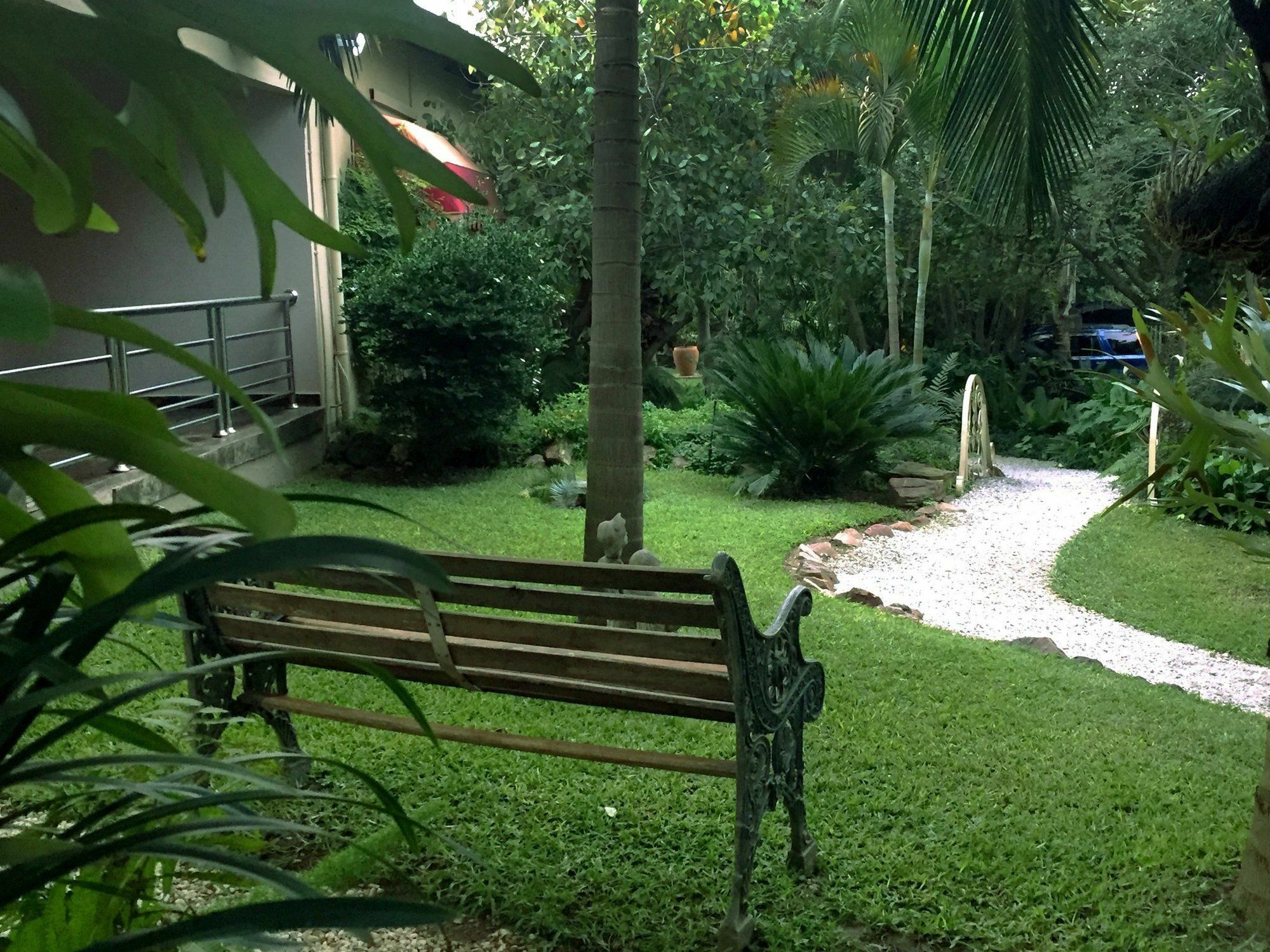 Palmwood Lodge Lusaka Buitenkant foto