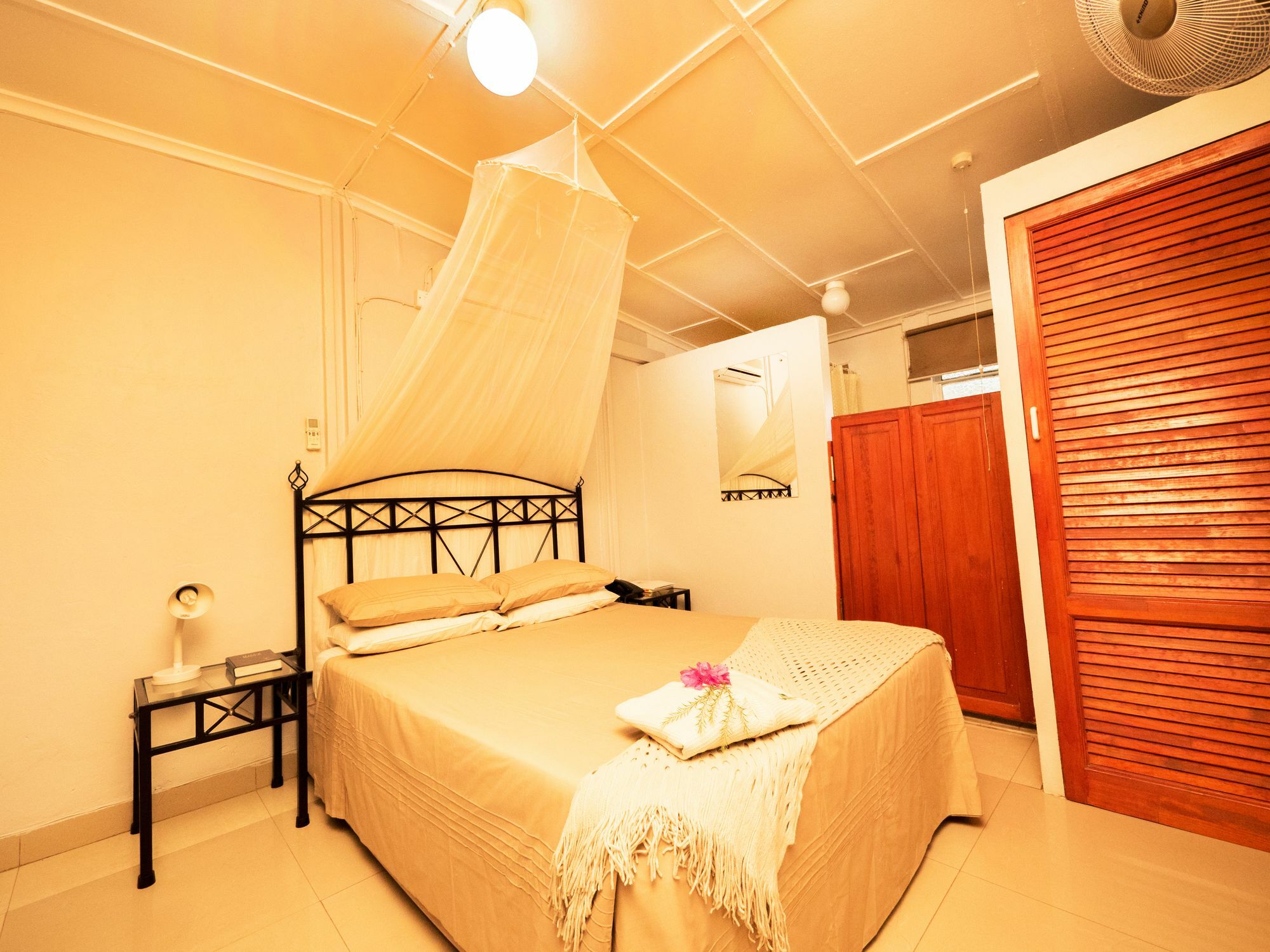 Palmwood Lodge Lusaka Buitenkant foto