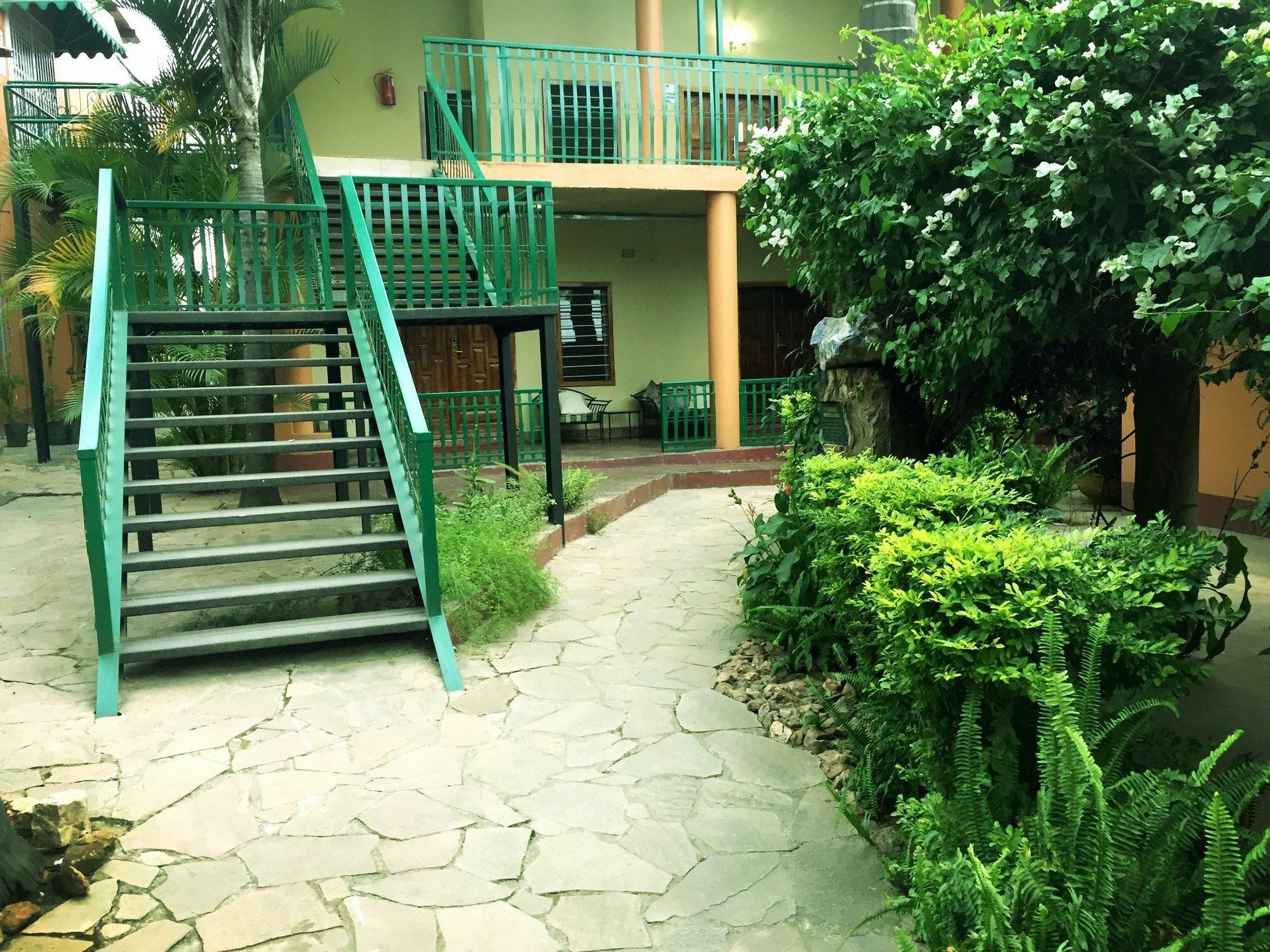 Palmwood Lodge Lusaka Buitenkant foto
